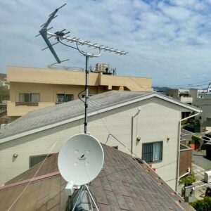 2025年4月20日　神奈川県鎌倉市坂ノ下S様邸　 UHFアンテナと4K8K対応BS/CSアンテナ設置工事