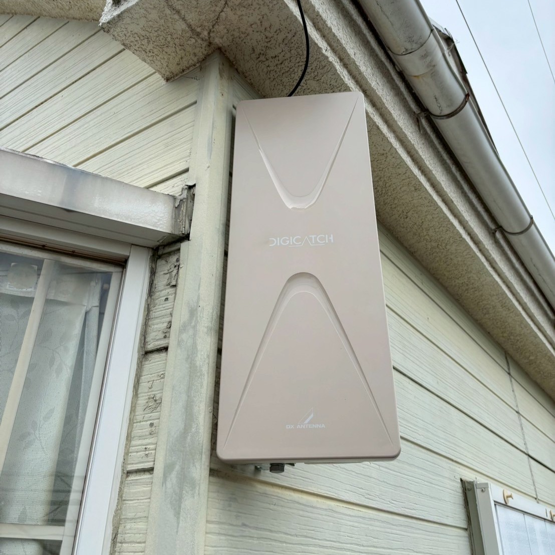 2025年5月29日 千葉県白井市冨士T様邸 デザインアンテナ交換工事